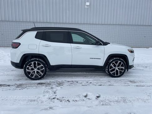 Used 2024 Jeep Compass Limited w/ Elite Group image 16