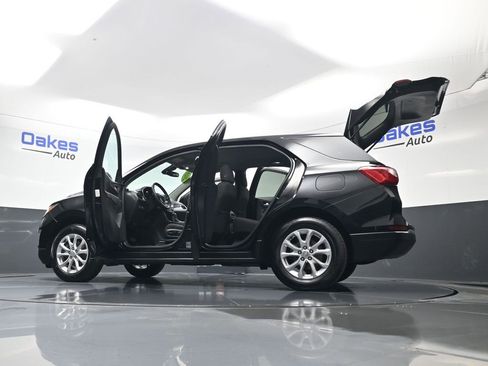 Used 2020 Chevrolet Equinox LT image 59
