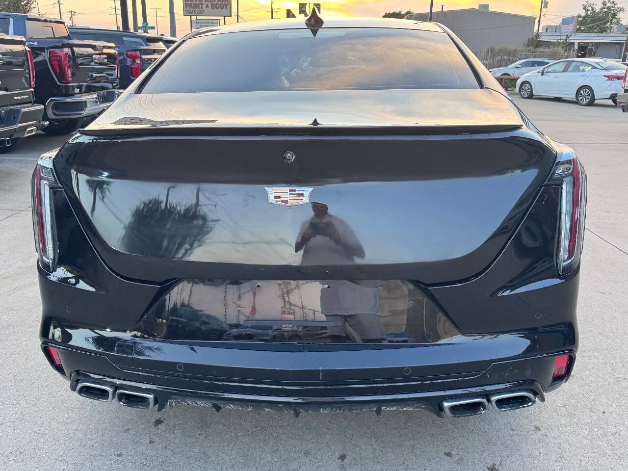 Used 2022 Cadillac CT4 V w/ LPO, ONYX Package AWD/4WD image 9