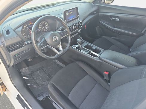 Used 2022 Nissan Sentra SV w/ Electronics Package FWD image 15