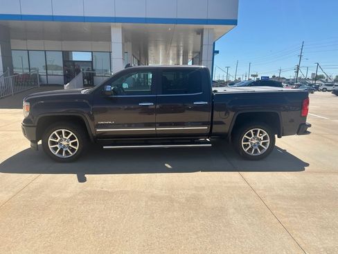 Used 2015 GMC Sierra 1500 Denali w/ Driver Alert Package AWD/4WD image 34