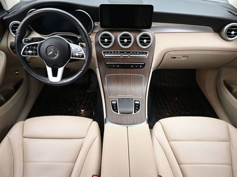 Used 2022 Mercedes-Benz GLC 300 4MATIC image 13