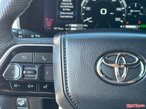 Certified 2025 Toyota Sequoia Capstone AWD/4WD image 22