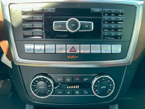 Used 2014 Mercedes-Benz ML 350 BlueTEC 4MATIC image 34