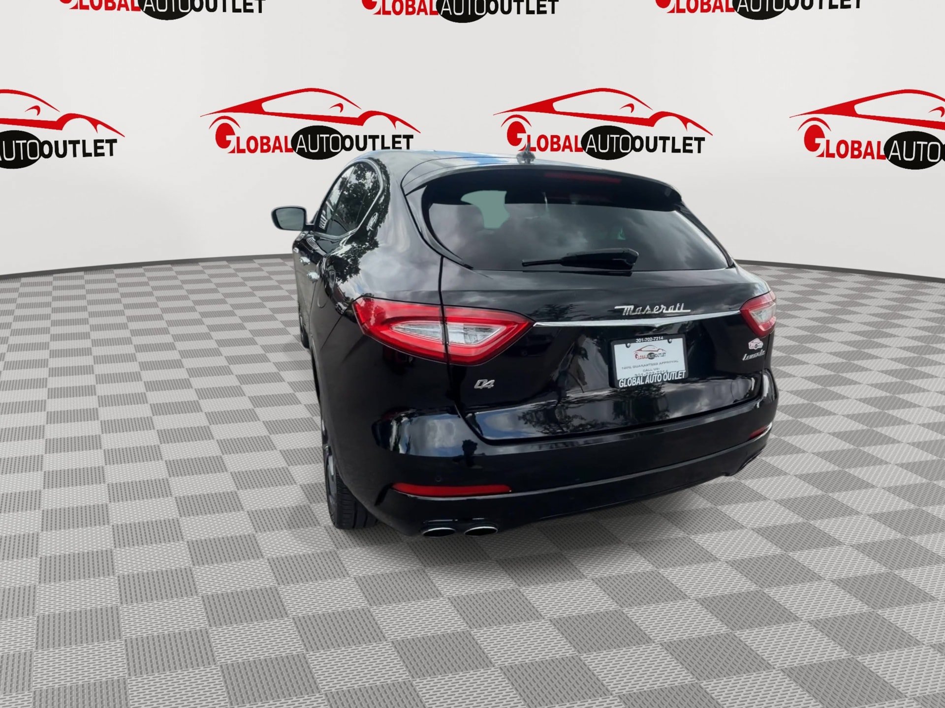 Used 2019 Maserati Levante AWD/4WD image 7
