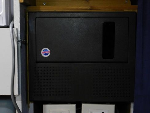 Used 2019 Ford Transit 250 148 Medium Roof image 39