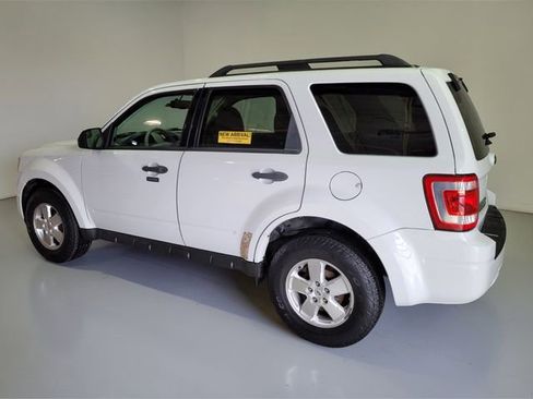 Used 2011 Ford Escape XLT image 14