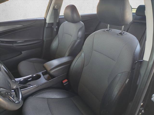 Used 2011 Hyundai Sonata SE FWD image 14