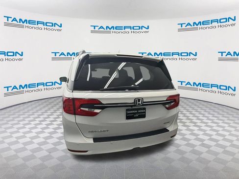 Used 2024 Honda Odyssey Elite image 4