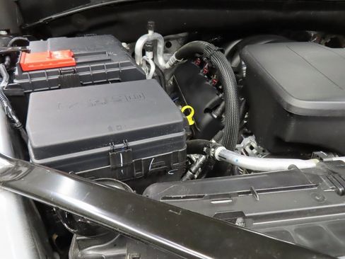 Used 2025 GMC Sierra 1500 SLE image 22