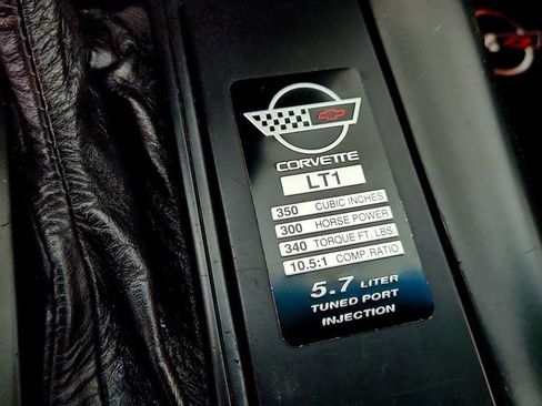 Used 1995 Chevrolet Corvette Convertible RWD image 21