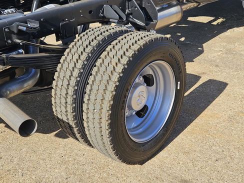 New 2026 RAM 5500 Tradesman image 37