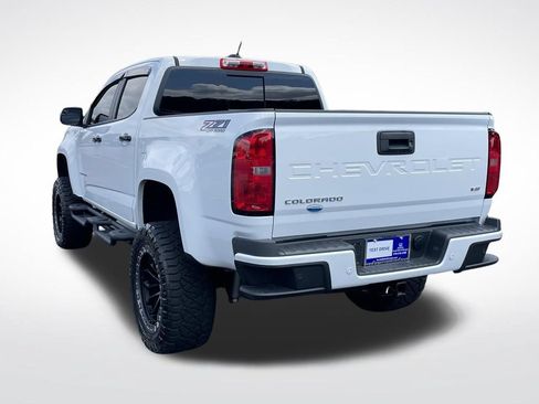 Used 2022 Chevrolet Colorado Z71 AWD/4WD image 4