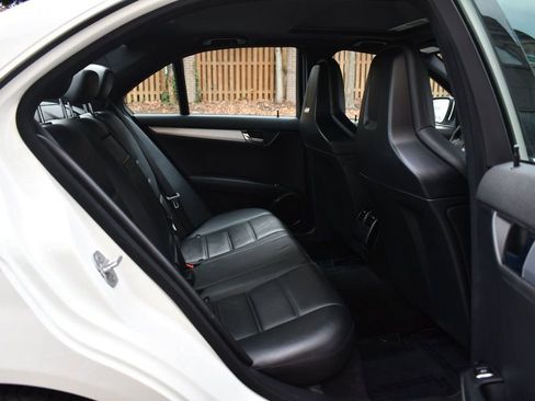 Used 2009 Mercedes-Benz C 63 AMG Sedan image 24