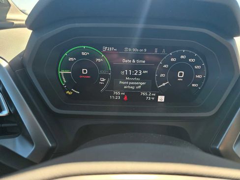 Used 2025 Audi Q4 e-tron Prestige w/ Cold Weather Package image 28