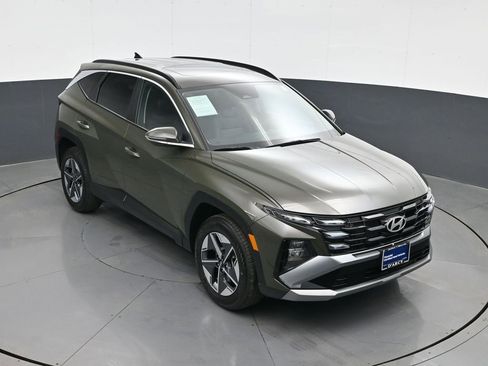 Certified 2025 Hyundai Tucson SEL image 15