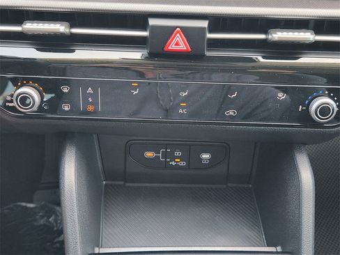 New 2026 Kia Sportage LX w/ LX Convenience Package image 14