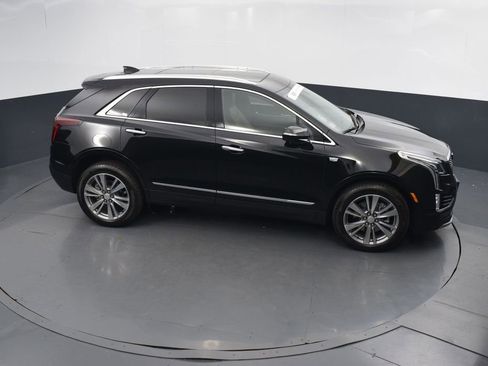 Certified 2024 Cadillac XT5 Premium Luxury w/ LPO, Floor Liner Package image 45