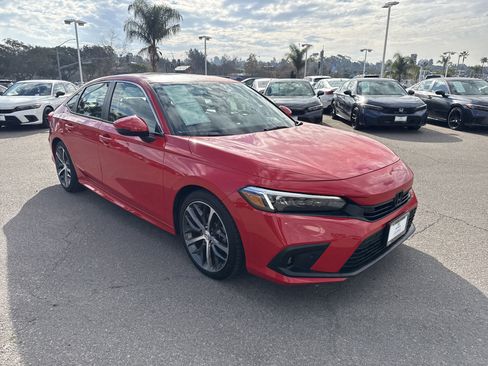 Certified 2024 Honda Civic Touring image 7