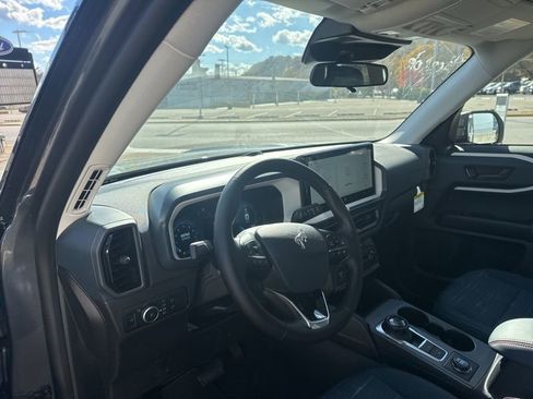 New 2025 Ford Bronco Sport Heritage w/ Convenience Package image 24