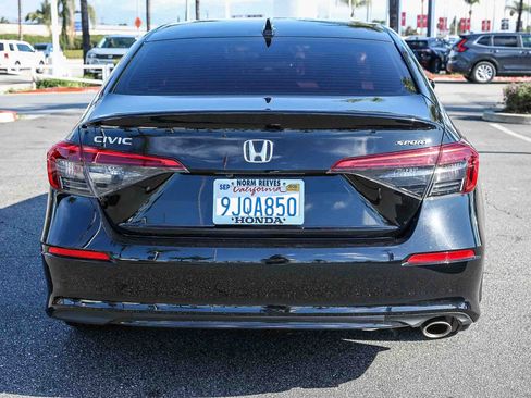 Used 2024 Honda Civic Sport image 6