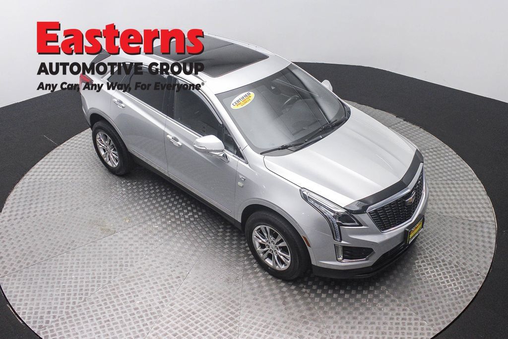 Used 2020 Cadillac XT5 Premium Luxury FWD image 3