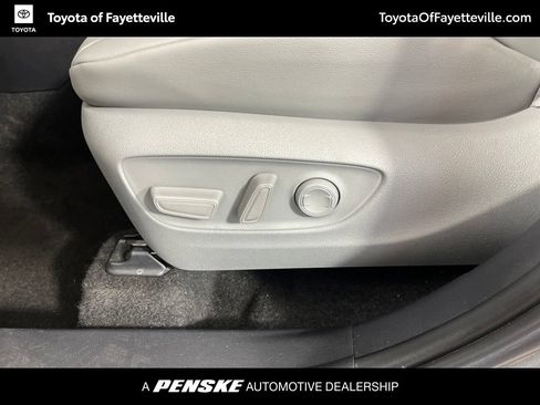 Certified 2026 Toyota Highlander XLE AWD/4WD image 26