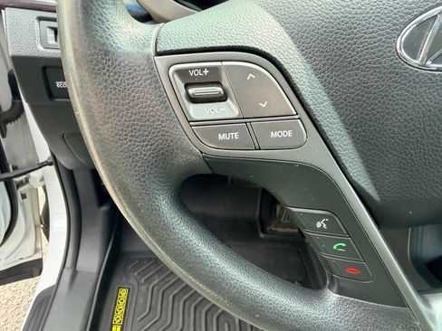 Used 2015 Hyundai Santa Fe GLS AWD/4WD image 14
