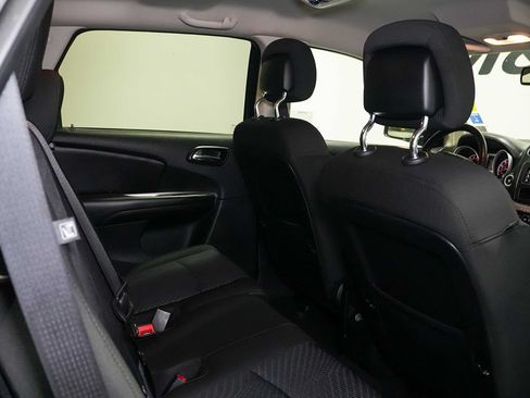 Used 2019 Dodge Journey SE w/ Premium Group FWD image 24