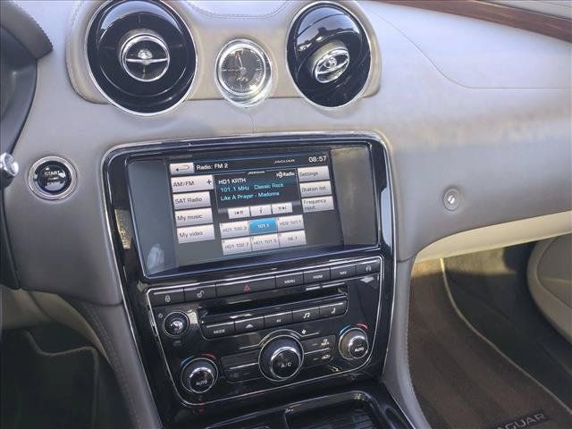 Used 2014 Jaguar XJ L Portfolio RWD image 15