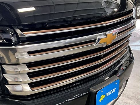 Used 2023 Chevrolet Tahoe High Country image 33