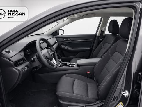 Certified 2024 Nissan Altima 2.5 S FWD image 7