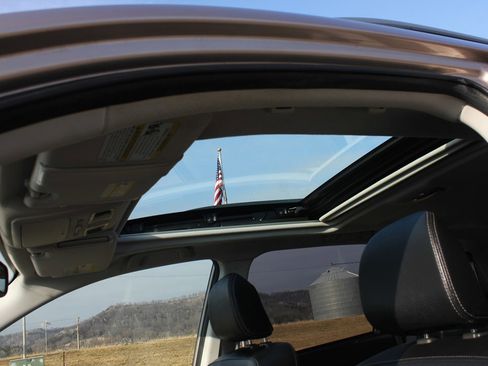 Used 2014 Subaru Forester 2.5i Limited w/ Popular Package #2 image 29