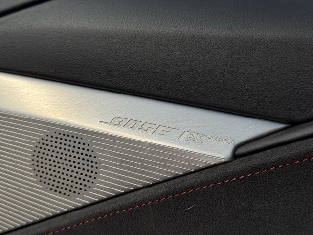 Used 2025 Chevrolet Corvette Stingray Premium Conv w/ Z51 Performance Package RWD image 28