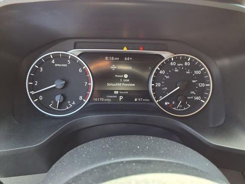 Used 2023 Nissan Rogue SV w/ SV Premium B Package image 11