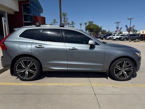 Used 2018 Volvo XC60 T6 R-Design w/ Convenience Package AWD/4WD image 4