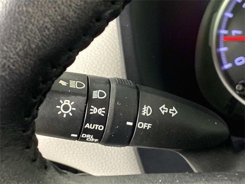 Used 2021 Toyota RAV4 XLE w/ Convenience Package image 19