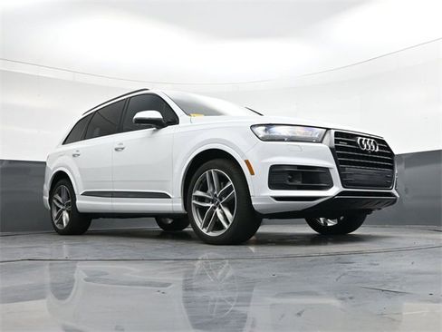 Used 2018 Audi Q7 3.0T Prestige image 23