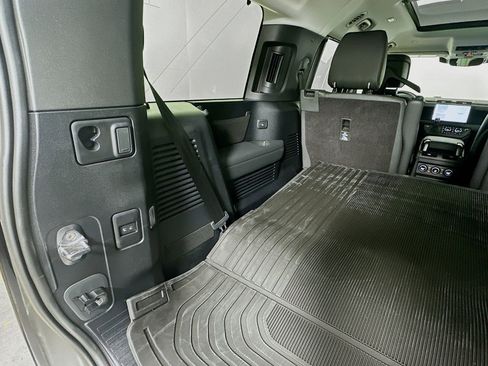 New 2025 Land Rover Defender 130 S AWD/4WD image 36