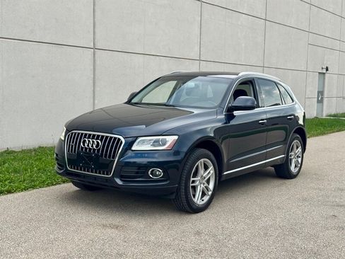 Used 2017 Audi Q5 2.0T Premium Plus w/ Technology Package AWD/4WD image 3