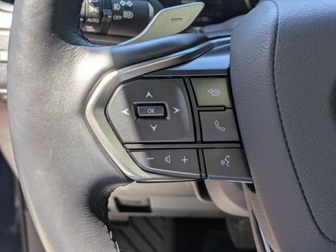Used 2024 Lexus GX 550 w/ Accessory Package (2T) AWD/4WD image 17