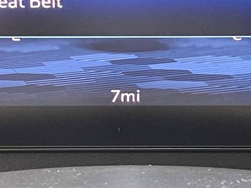 New 2026 Chevrolet Traverse LT image 2