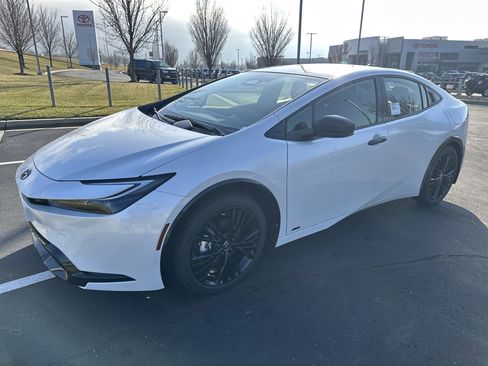 New 2026 Toyota Prius Nightshade image 5