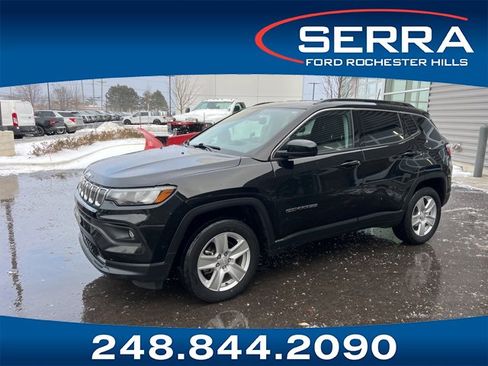 Used 2022 Jeep Compass Latitude w/ Convenience Group image 1