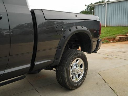 Used 2022 RAM 2500 Laramie AWD/4WD image 23