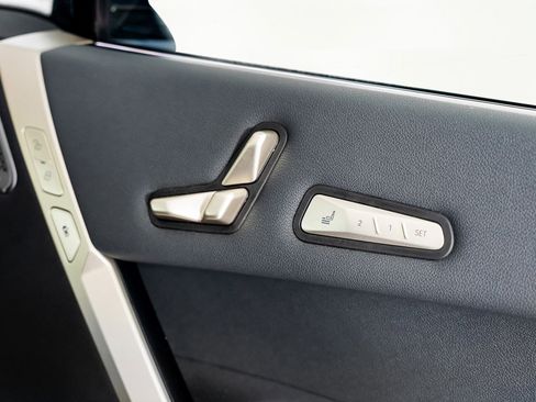 Used 2024 BMW iX M60 image 57