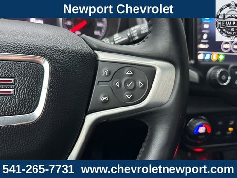 Used 2020 GMC Terrain SLT image 31