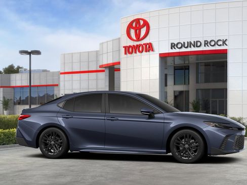 New 2026 Toyota Camry SE FWD image 13