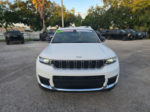 Used 2025 Jeep Grand Cherokee L Limited w/ Trailer Tow Package RWD image 8