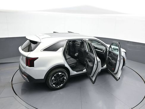 New 2026 Kia Sorento S FWD image 46